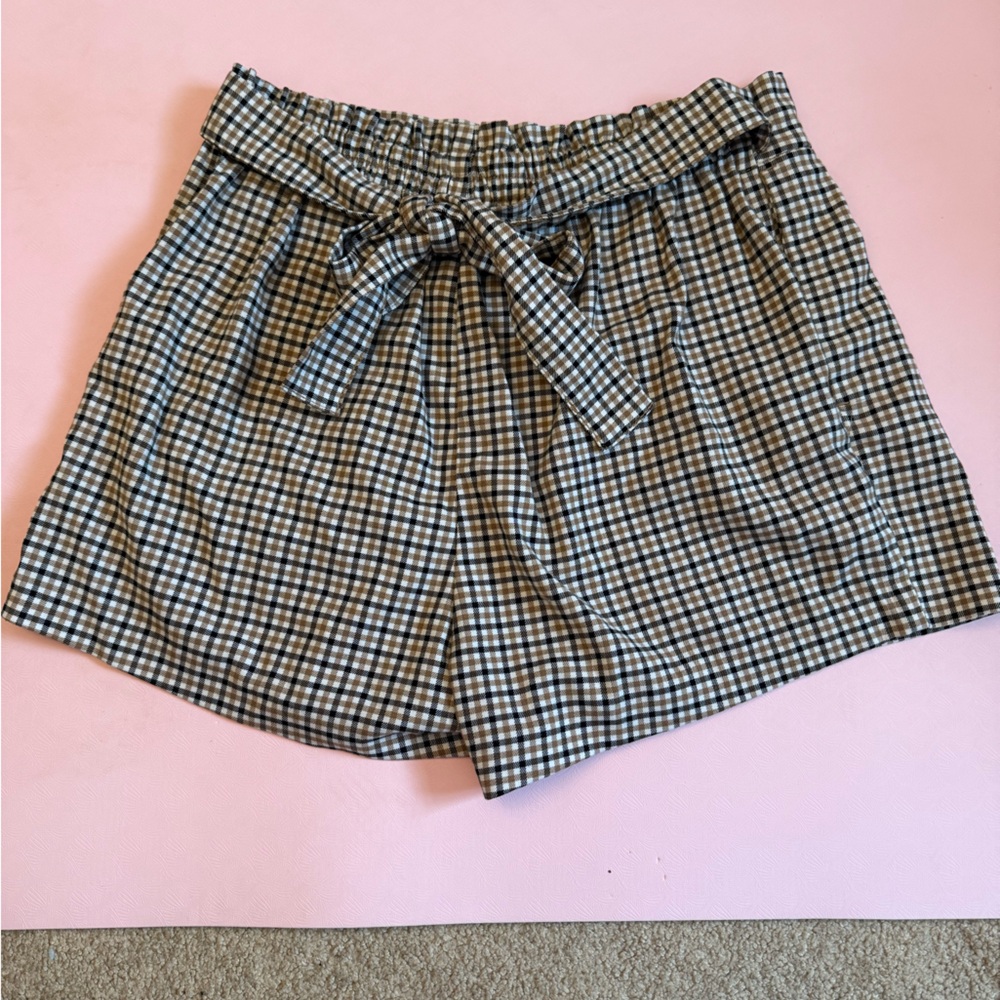 H&M Divided Brown and Black Plaid Shorts